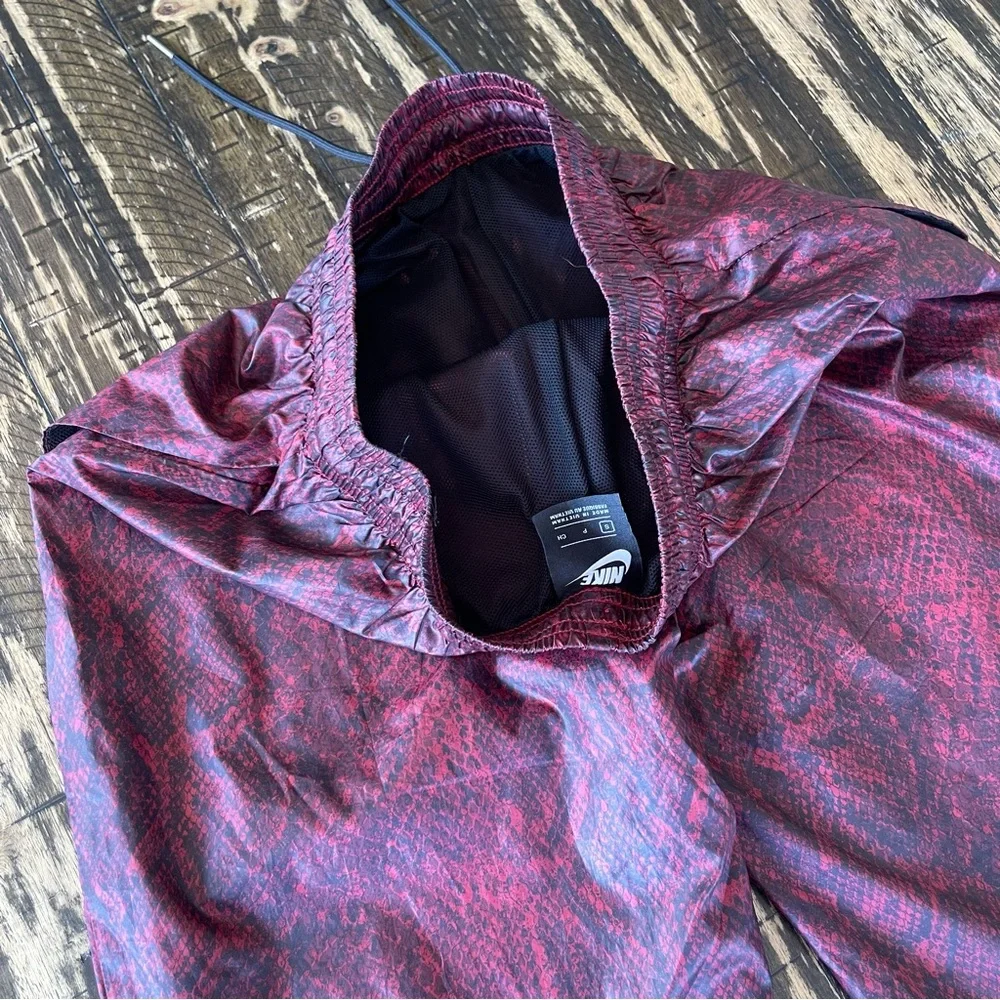 NIKE Maroon Red Snakeskin Windbreaker Pants - SMALL